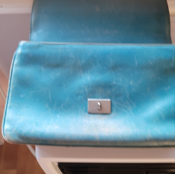 Handbag - Picture 2 of 7